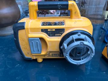 DeWalt DW079 Roterende Laser niet compleet  zonder baterij beschikbaar voor biedingen