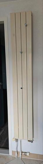 Designradiator - gaat weg wegens verbouwing, Gebruikt, Radiator, Minder dan 60 cm, Ophalen of Verzenden