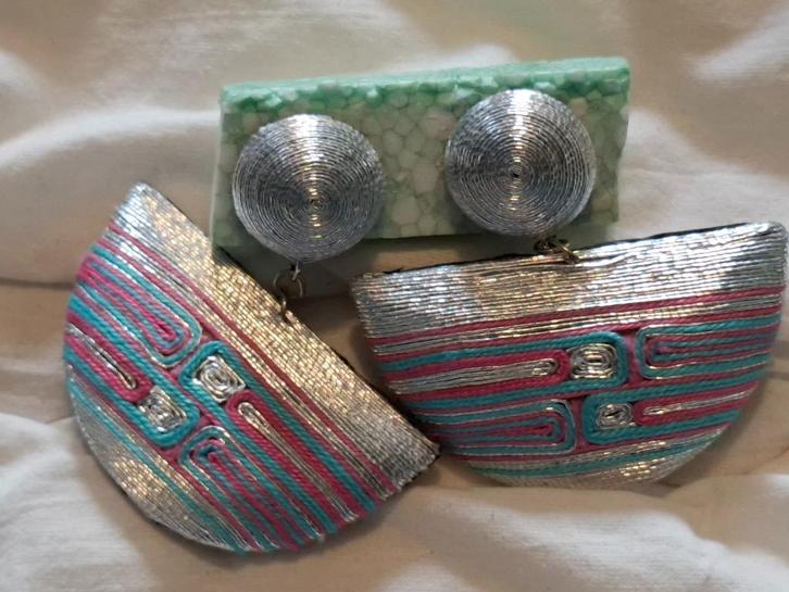 **SALE** Vintage oorbellen (o,5o eurocent), Sieraden, Tassen en Uiterlijk, Oorbellen, Overige materialen, Zilver, Ophalen of Verzenden