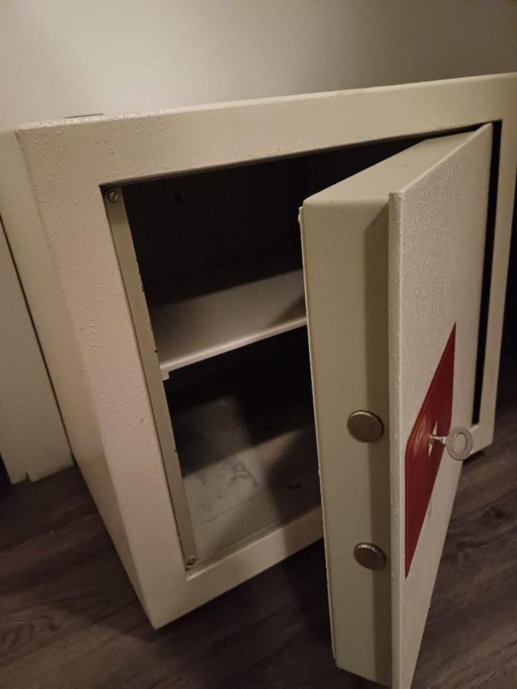 kluis, Huis en Inrichting, Brandblussers en Brandkasten, Gebruikt, Brandkast, Ophalen