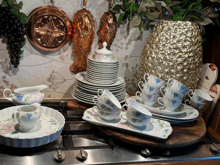 Seltmann weiden bavaria servies, Huis en Inrichting, Keuken | Servies, Gebruikt, Bord(en), Overige stijlen, Porselein, Ophalen of Verzenden