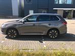 Outlander Instyle + 2.0 Phev 203pk 4WD CVT 5P, Auto's, Mitsubishi, 1998 cc, Outlander, Zwart, 4 cilinders