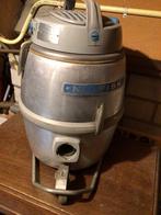 Nilfisk stofzuiger type GST 700 watt, Ophalen, Gebruikt