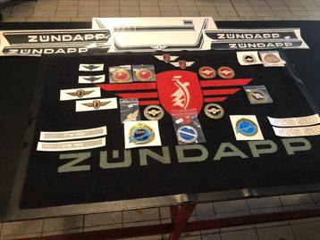 DIVERSE ZUNDAPP  STICKERS EN EMBLEMEN beschikbaar voor biedingen