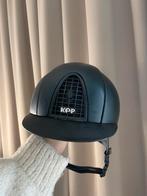 Kep italia M, Ophalen of Verzenden, Zo goed als nieuw, Dressuur, Cap