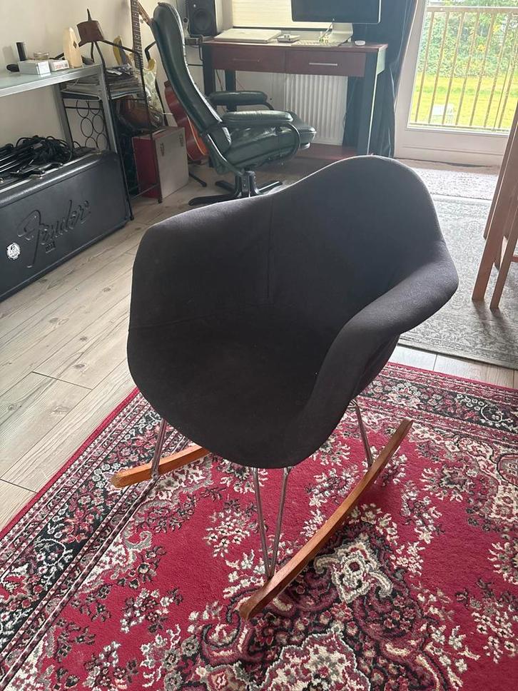 Kubikoff Schommelstoel - Zwart, Huis en Inrichting, Stoelen, Gebruikt, Eén, Hout, Zwart, Ophalen of Verzenden