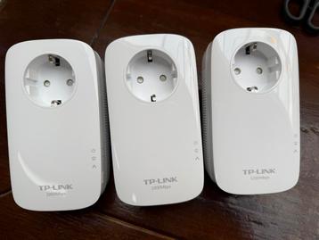 3x TP-Link gigabit powerline adapters TL-PA7020P + TL-PA8010 beschikbaar voor biedingen