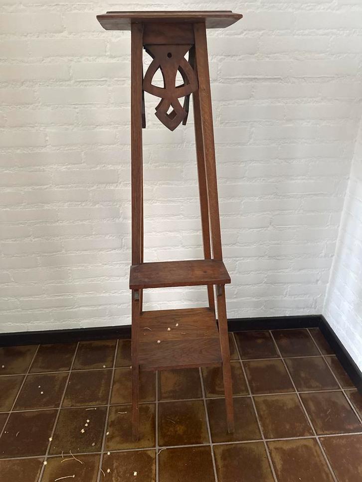 Houten Plantenstandaard met Sierlijk Design, Huis en Inrichting, Overige Huis en Inrichting, Gebruikt, Ophalen of Verzenden