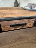 Stoere Salontafel met Hout en Metaal, Gebruikt, 100 tot 150 cm, Minder dan 50 cm, Rechthoekig