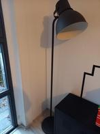 Vloerlamp Hektar Ikea inclusief lichtbron, Huis en Inrichting, Lampen | Vloerlampen, Ophalen, Gebruikt, Metaal, 150 tot 200 cm