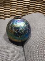 Vintage blauw glazen vaasje, Huis en Inrichting, Woonaccessoires | Vazen, Blauw, Ophalen of Verzenden, Minder dan 50 cm, Glas