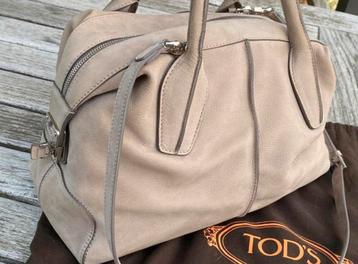 Originele nieuwe TOD’S D-Styling schoudertas en handtas in 1 beschikbaar voor biedingen