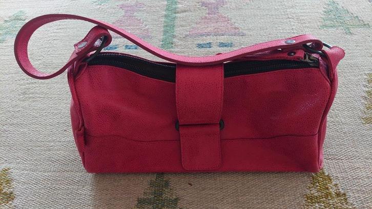 Tibana The bridge handtas rood leer met bijpassende schoenen, Sieraden, Tassen en Uiterlijk, Tassen | Damestassen, Nieuw, Schoudertasje