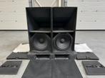 2x Martin Audio W8S 18"/15" sub incl. wheels incl. cover, Audio, Tv en Foto, Luidsprekers, Ophalen of Verzenden, Gebruikt, 120 watt of meer