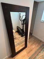 Mooie rechthoekige spiegel met donkerbruine teakhouten lijst, Huis en Inrichting, Woonaccessoires | Spiegels, Ophalen, Zo goed als nieuw