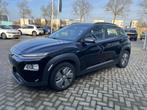 Hyundai KONA EV Comfort 64 kWh Camera / Cruise / Clima / Car, Auto's, Hyundai, Gebruikt, Zwart, Origineel Nederlands, 39 min