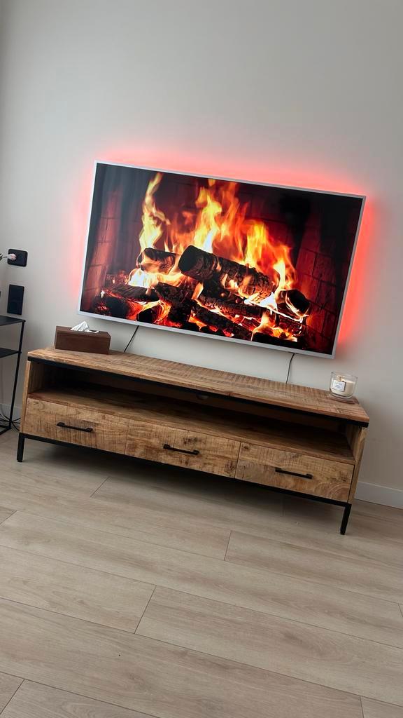 Mango hout Tv meubel Trevor Leen Bakker, Huis en Inrichting, Kasten | Televisiemeubels, Zo goed als nieuw, Minder dan 100 cm, 100 tot 150 cm