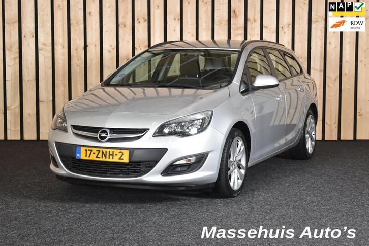 Opel Astra Sports Tourer 1.4 Business + Trekhaak Navi Clima, Auto's, Opel, Bedrijf, Te koop, Astra, ABS, Airbags, Airconditioning