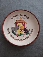 Keramiek bord Kerstmis 1953 Diakonessenhuis Vlieg Uut Soest, Antiek en Kunst, Antiek | Keramiek en Aardewerk, Ophalen of Verzenden