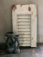 Oud grijs houten louvreluikje, Ophalen of Verzenden, Gebruikt