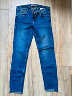 Spijkerbroek Zara TRF (tot de enkel) maat 40 blauw, Blauw, Zara, Ophalen of Verzenden, W30 - W32 (confectie 38/40)