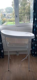 Bebe jou badje met standaard en ingebouwde thermometer, Kinderen en Baby's, Badjes en Verzorging, Ophalen, Zo goed als nieuw, Badje