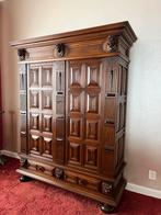 Massief eikenhouten kamerkast van Hogenelst (1992), Ophalen