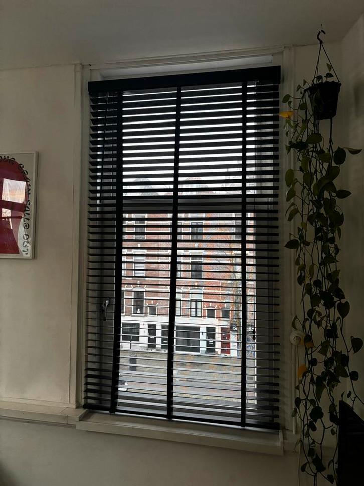 Houten jaloezieën op maat - 7 stuks, Huis en Inrichting, Stoffering | Gordijnen en Lamellen, Zo goed als nieuw, 200 cm of meer