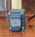 Step-down transformator 220V naar 110V, Doe-het-zelf en Verbouw, Ophalen of Verzenden, Gebruikt