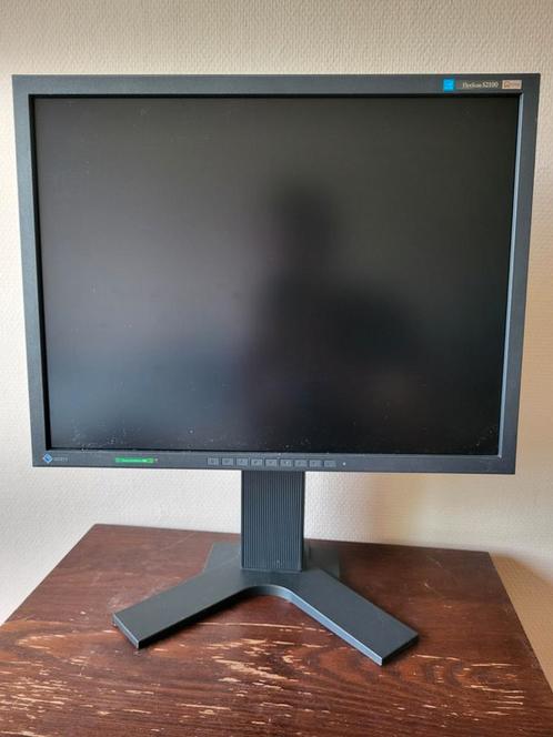 EIZO Flexscan S2100, monitor, Computers en Software, Monitoren, Zo goed als nieuw, 60 Hz of minder, DVI, VGA, Draaibaar, Kantelbaar