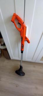 BLACK+DECKER 18V trimmer ST182320, Ophalen, Accu, 10 tot 30 cm, Black & Decker