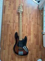 Fender Deluxe active jazz bass V, Muziek en Instrumenten, Snaarinstrumenten | Gitaren | Bas, Ophalen, Zo goed als nieuw