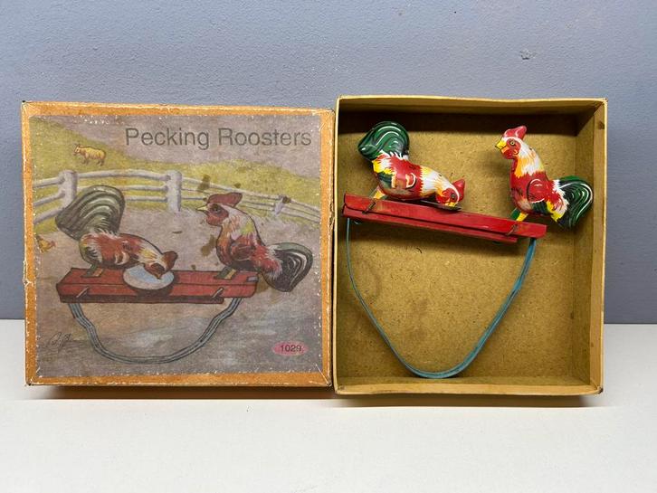 Oude blikken speelgoed Pecking Roosters 1029  in box, Antiek en Kunst, Antiek | Speelgoed, Ophalen of Verzenden