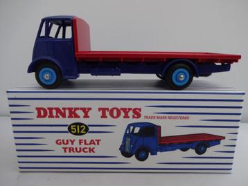 Guy Flat Truck Blauw / Rood nr: 512 van Dinky Toys 1 /50 beschikbaar voor biedingen