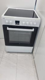Etna inductie fornuis met heteluchtoven, Witgoed en Apparatuur, Fornuizen, Ophalen, 4 kookzones, Zo goed als nieuw, Inductie
