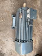 Nieuwe elektromotor 230/400 volt, Doe-het-zelf en Verbouw, Motoren, Ophalen of Verzenden, Nieuw, Elektromotor