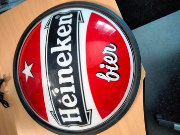 diverse heineken spullen. beschikbaar voor biedingen