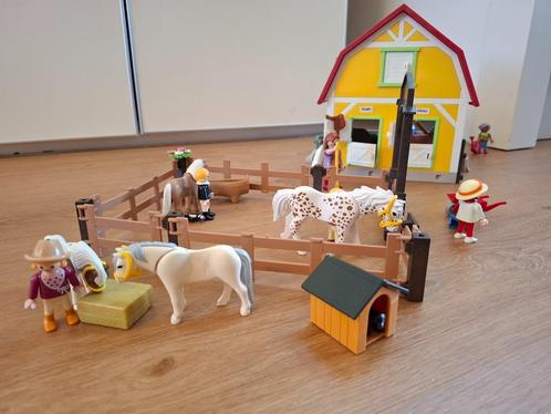 playmobiel paardenset met stal, weide en accessoires, Kinderen en Baby's, Speelgoed | Playmobil, Gebruikt, Complete set, Ophalen of Verzenden