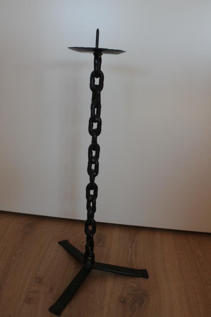 Vintage kandelaar van smeedijzer ketting, brutalistisch, Antiek en Kunst, Curiosa en Brocante, Ophalen of Verzenden