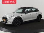 Mini Cooper 1.5 Chili Serious Business | Panoramadak | Navig, Auto's, 136 pk, Gebruikt, Leder en Stof, Wit