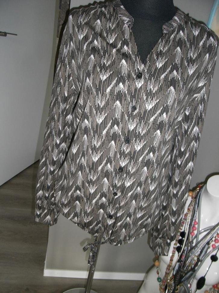ZOSO blouse/shirt bruin/taupe/creme mt M/38-40, ALS NIEUW!, Kleding | Dames, Blouses en Tunieken, Zo goed als nieuw, Maat 38/40 (M)