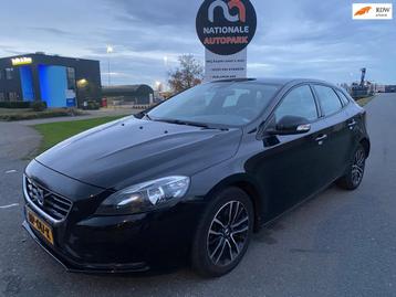 Volvo V40 2016 * 2.0 D2 R-Design * AUTOMAAT * EURO 6 * TOP A beschikbaar voor biedingen