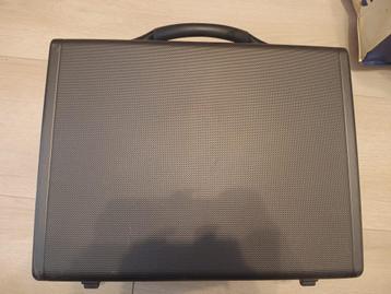 Vintage Samsonite anthracite black koffer met cijferslot beschikbaar voor biedingen