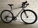 Triban RC100 Road Bike + FREE Lock & Attachable Lights, Fietsen en Brommers, Minder dan 10 versnellingen, Gebruikt, Aluminium