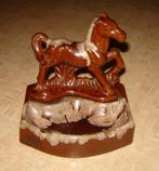 Vintage asbak met paard (ca.1960) bruin geglazuurd keramiek, Ophalen of Verzenden