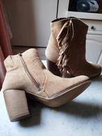 laarsje hot ice, Kleding | Dames, Schoenen, Ophalen, Nieuw, Beige