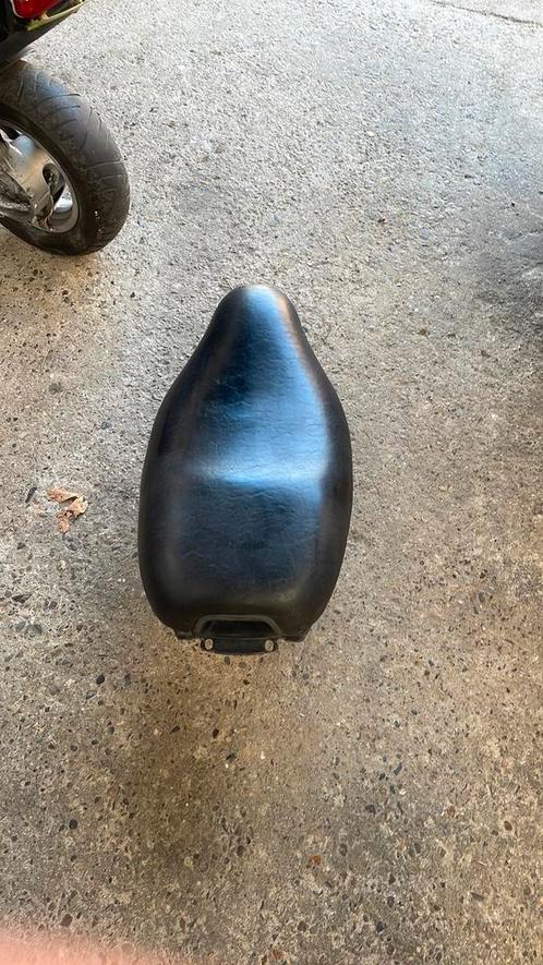 Piaggio/gilera typhoon zadel en buddy, Motoren, Tuning en Styling, Ophalen of Verzenden