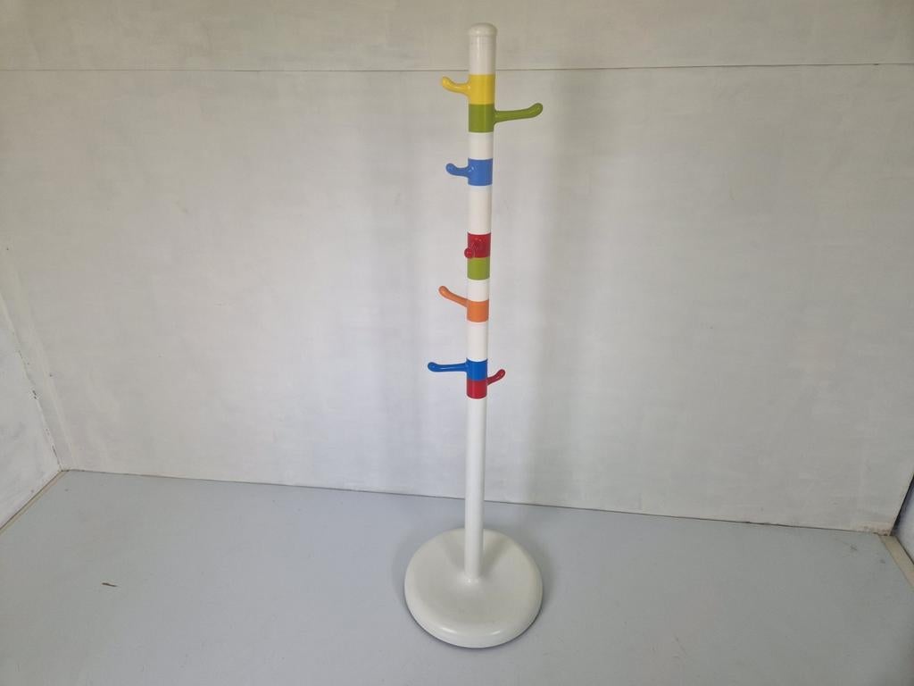 Krokig memphis stijl kinderkapstok ikea., Ikea, Onbekend, Ophalen of Verzenden, Onbekend