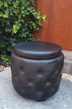 Kuka hocker/poef, Huis en Inrichting, Ophalen, Gebruikt, Vierkant