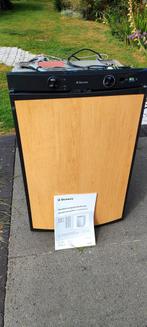 Dometic c40/110 RM 7290 absorptie koelkast 86 liter, Ophalen, Zo goed als nieuw